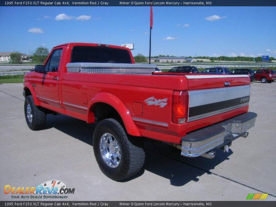 1995 Ford F150 XLT Regular Cab 4x4 Vermillion Red / Gray Photo #5