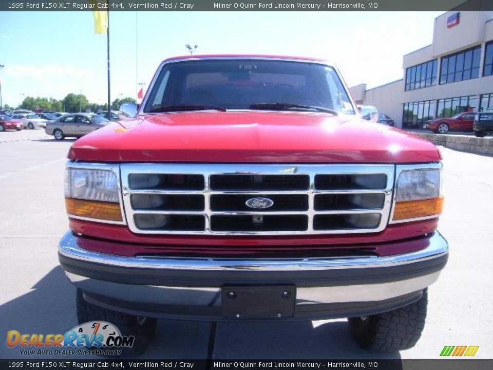 1995 Ford F150 XLT Regular Cab 4x4 Vermillion Red / Gray Photo #8