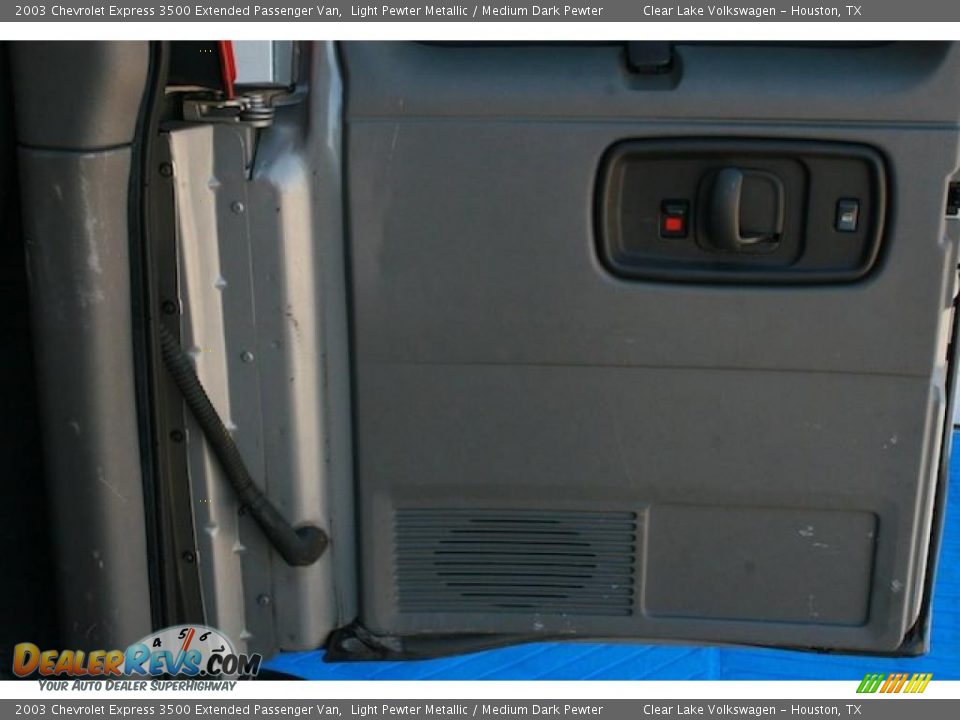 2003 Chevrolet Express 3500 Extended Passenger Van Light Pewter Metallic / Medium Dark Pewter Photo #22