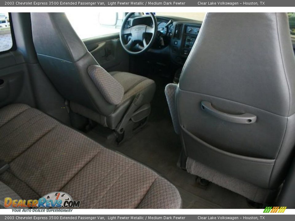 2003 Chevrolet Express 3500 Extended Passenger Van Light Pewter Metallic / Medium Dark Pewter Photo #30