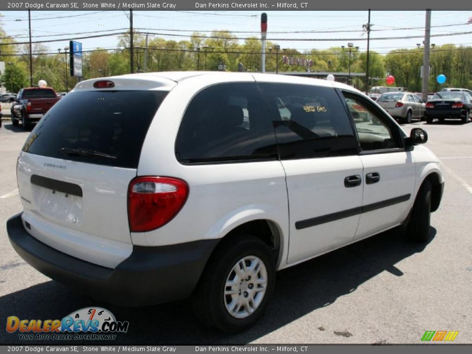 2007 Dodge Caravan SE Stone White / Medium Slate Gray Photo #5