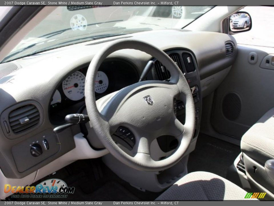 2007 Dodge Caravan SE Stone White / Medium Slate Gray Photo #11