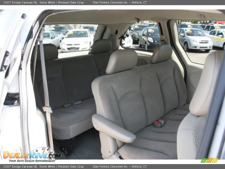 2007 Dodge Caravan SE Stone White / Medium Slate Gray Photo #21