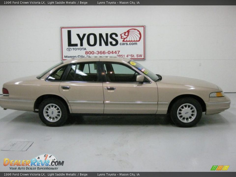 1996 Ford Crown Victoria LX Light Saddle Metallic / Beige Photo #7