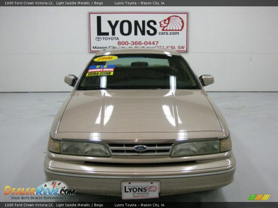 1996 Ford Crown Victoria LX Light Saddle Metallic / Beige Photo #9