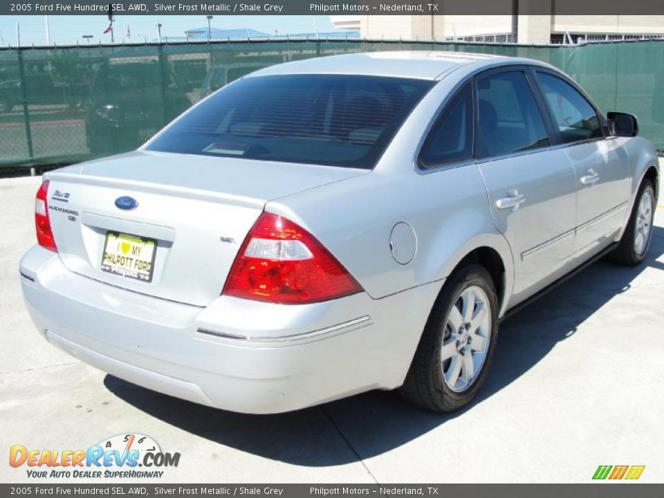 2005 Ford Five Hundred SEL AWD Silver Frost Metallic / Shale Grey Photo #3