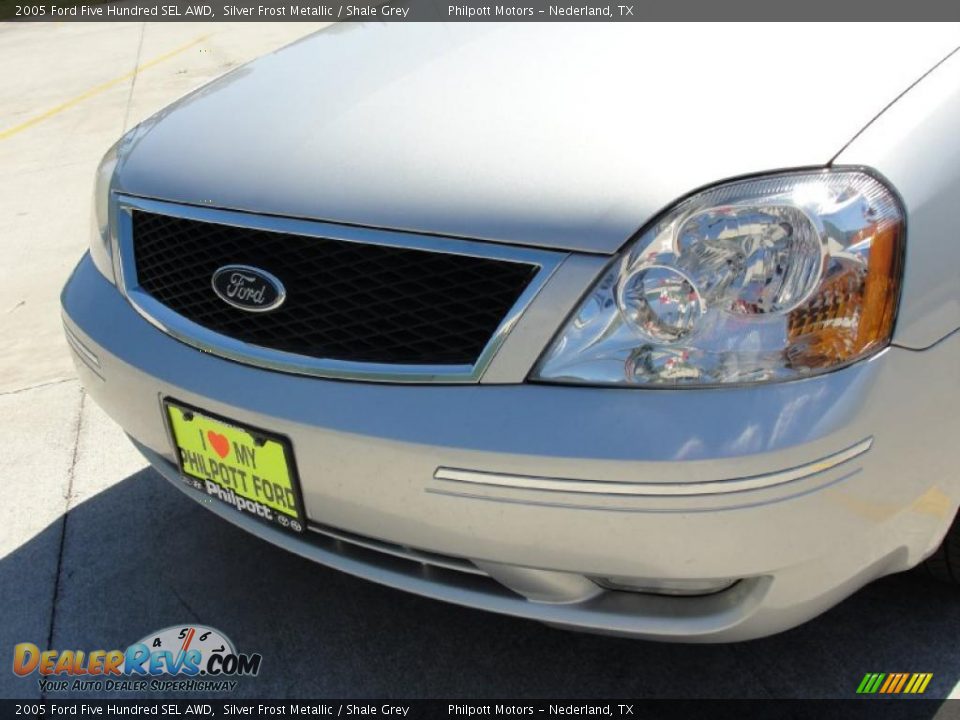 2005 Ford Five Hundred SEL AWD Silver Frost Metallic / Shale Grey Photo #12