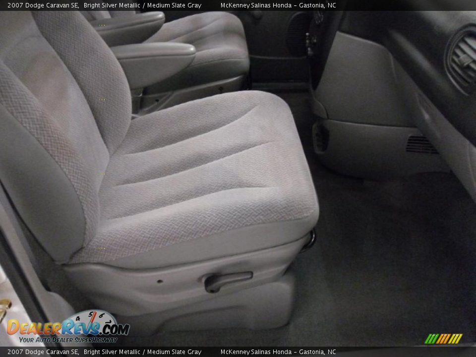 2007 Dodge Caravan SE Bright Silver Metallic / Medium Slate Gray Photo #17