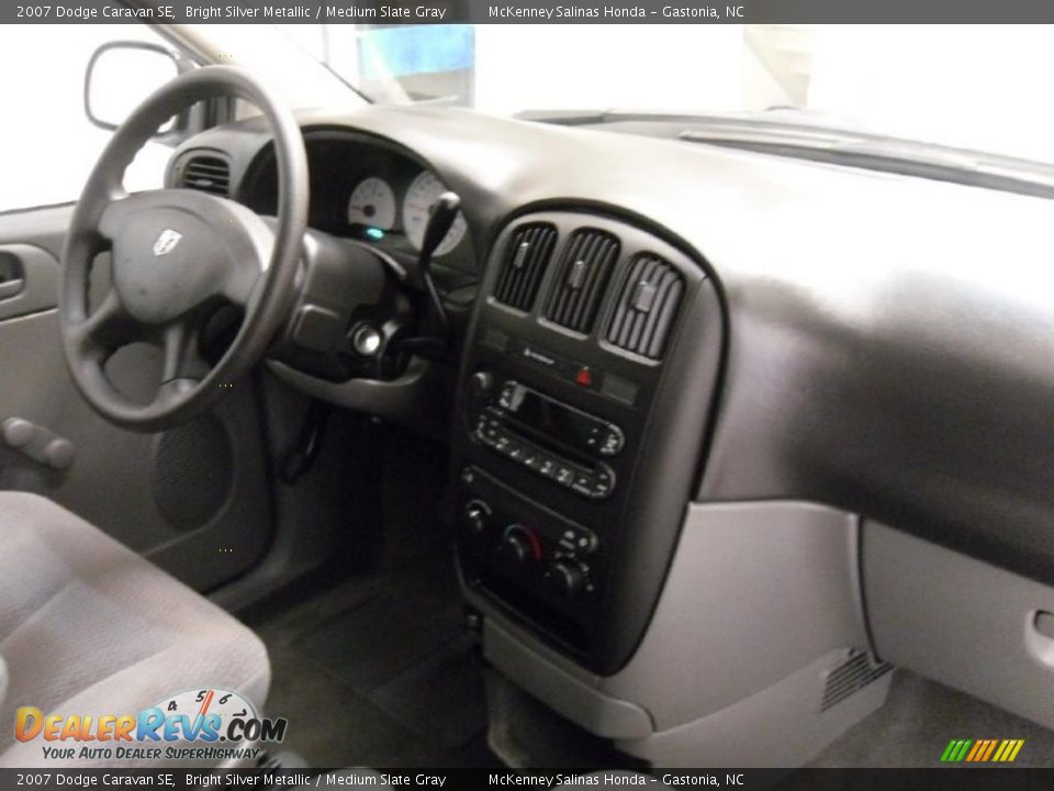 2007 Dodge Caravan SE Bright Silver Metallic / Medium Slate Gray Photo #20