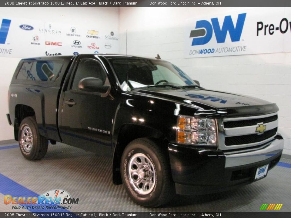 2008 Chevrolet Silverado 1500 LS Regular Cab 4x4 Black / Dark Titanium Photo #1