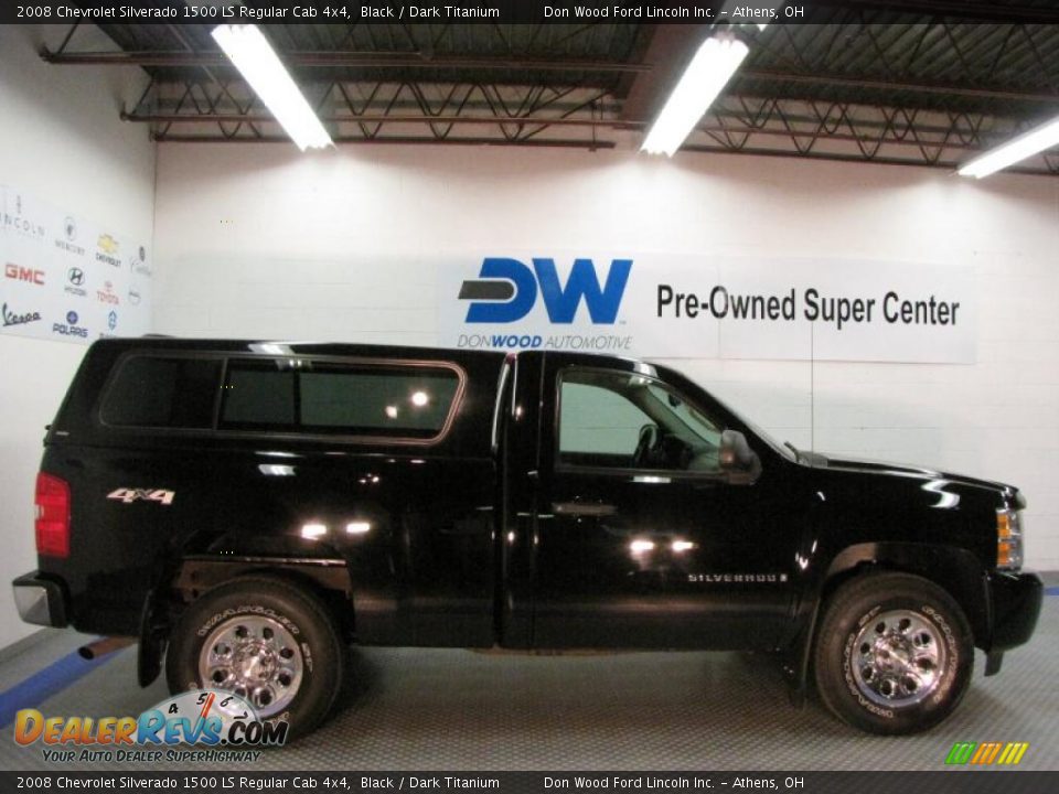 2008 Chevrolet Silverado 1500 LS Regular Cab 4x4 Black / Dark Titanium Photo #6