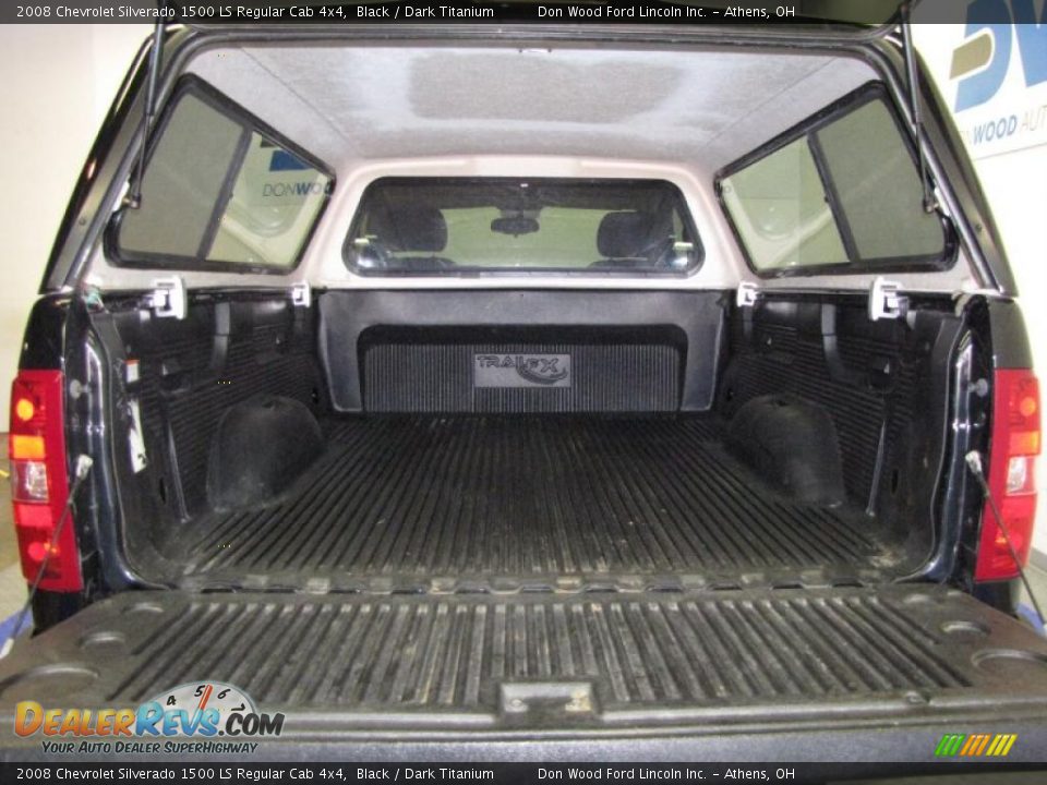 2008 Chevrolet Silverado 1500 LS Regular Cab 4x4 Black / Dark Titanium Photo #9