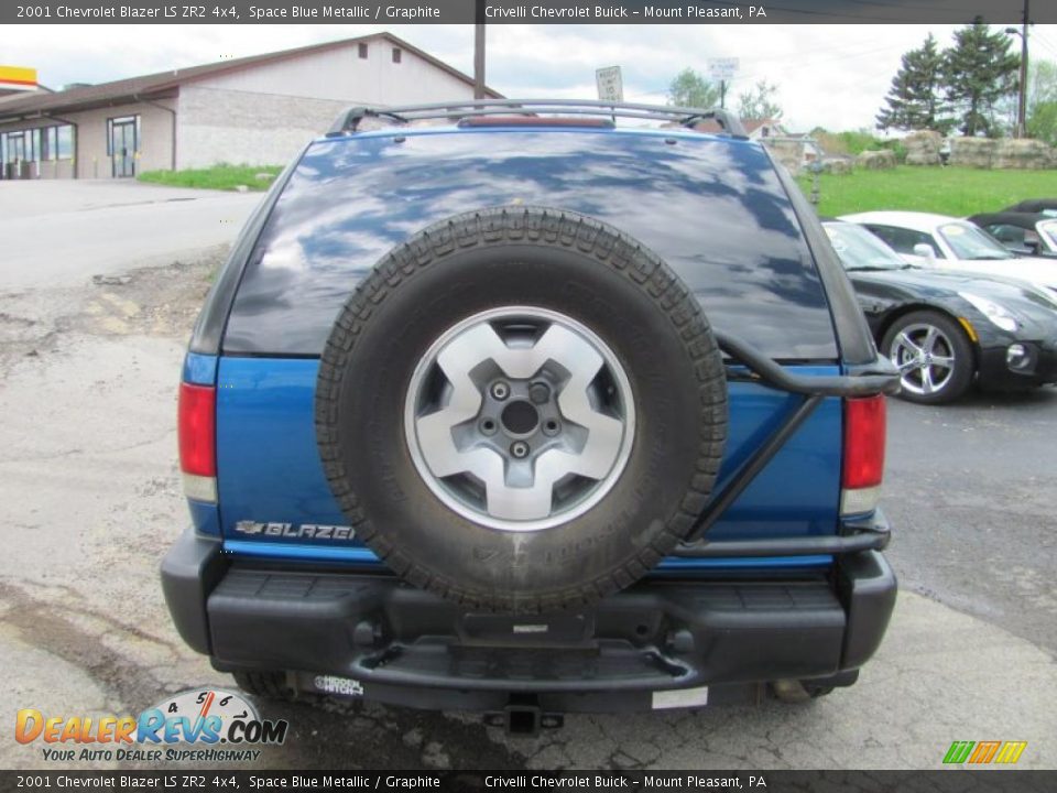 2001 Chevrolet Blazer LS ZR2 4x4 Space Blue Metallic / Graphite Photo #4