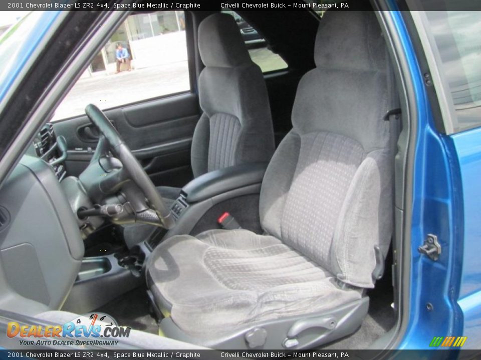2001 Chevrolet Blazer LS ZR2 4x4 Space Blue Metallic / Graphite Photo #7