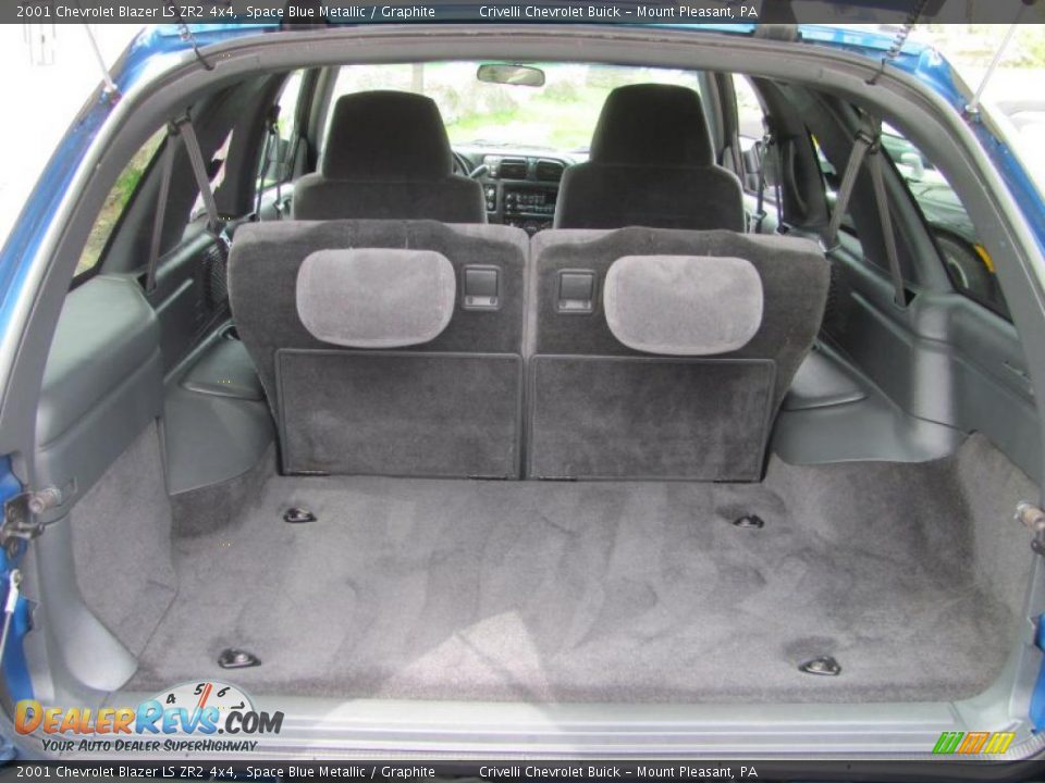 2001 Chevrolet Blazer LS ZR2 4x4 Space Blue Metallic / Graphite Photo #27