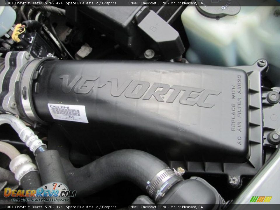 2001 Chevrolet Blazer LS ZR2 4x4 Space Blue Metallic / Graphite Photo #28