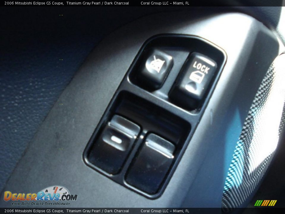 2006 Mitsubishi Eclipse GS Coupe Titanium Gray Pearl / Dark Charcoal Photo #11