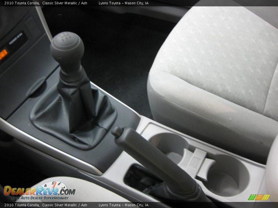 2010 Toyota Corolla Classic Silver Metallic / Ash Photo #5