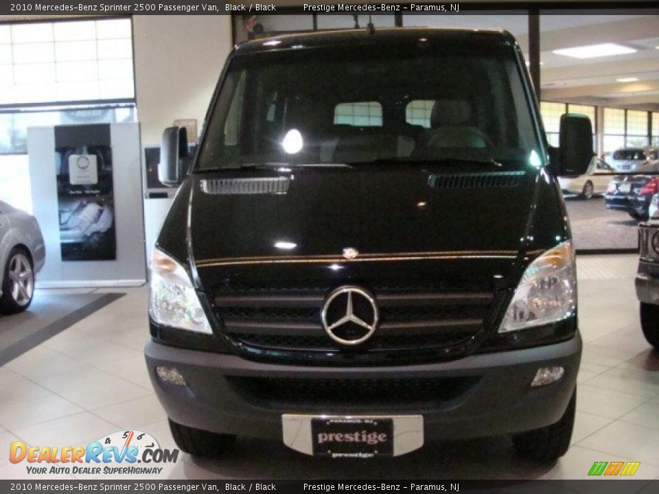 2010 Mercedes-Benz Sprinter 2500 Passenger Van Black / Black Photo #2