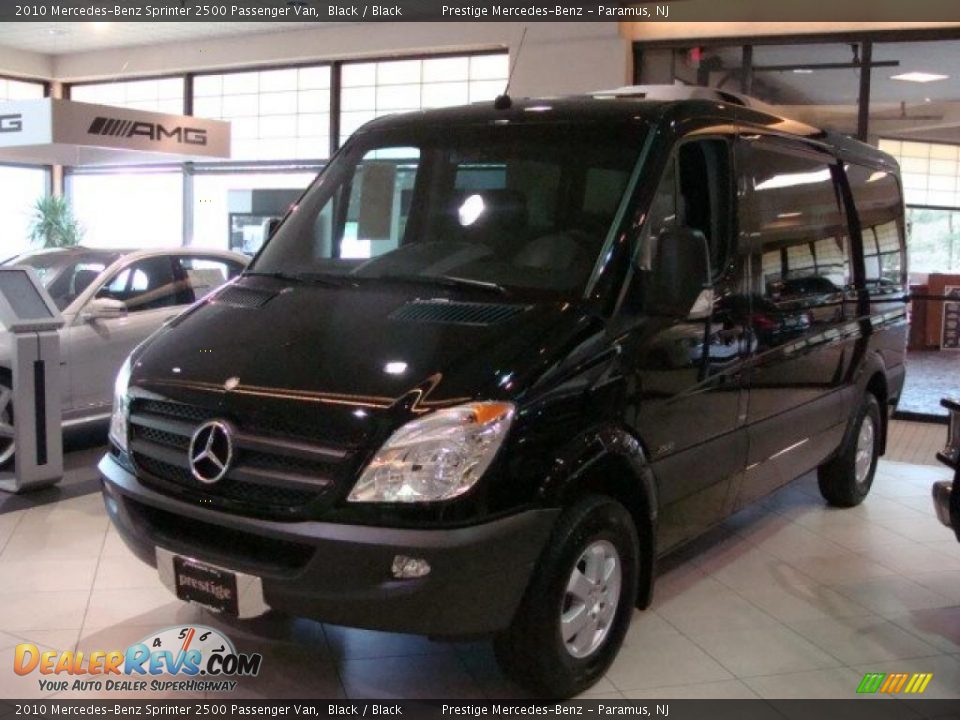 2010 Mercedes-Benz Sprinter 2500 Passenger Van Black / Black Photo #3