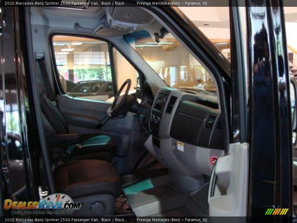 2010 Mercedes-Benz Sprinter 2500 Passenger Van Black / Black Photo #8