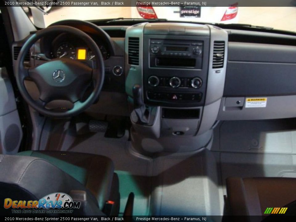 2010 Mercedes-Benz Sprinter 2500 Passenger Van Black / Black Photo #9