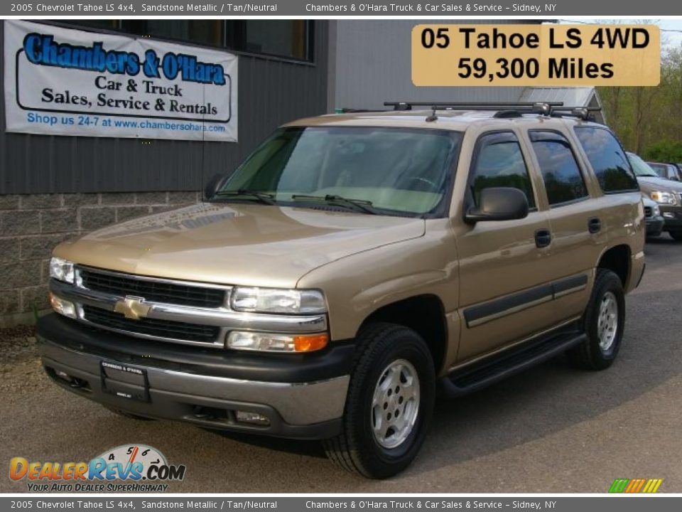 2005 Chevrolet Tahoe LS 4x4 Sandstone Metallic / Tan/Neutral Photo #1