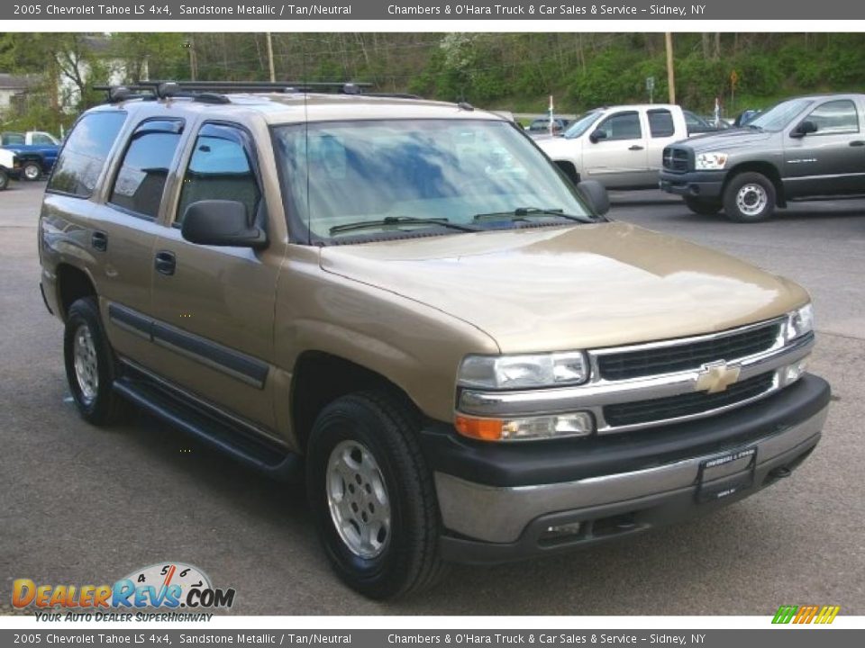 2005 Chevrolet Tahoe LS 4x4 Sandstone Metallic / Tan/Neutral Photo #19