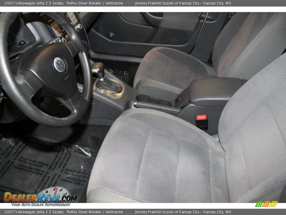2007 Volkswagen Jetta 2.5 Sedan Reflex Silver Metallic / Anthracite Photo #11