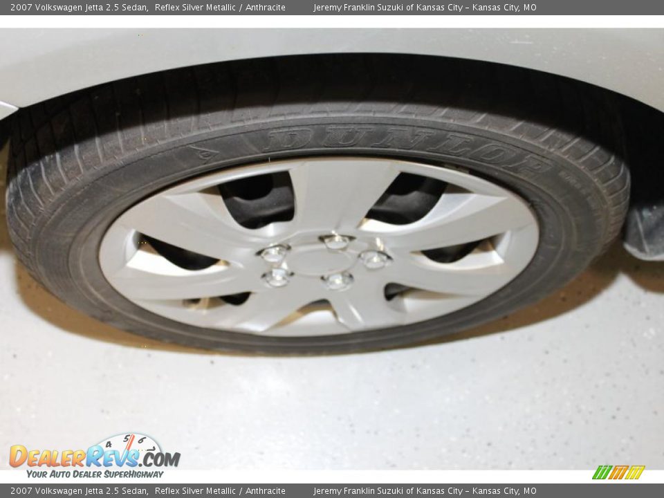 2007 Volkswagen Jetta 2.5 Sedan Reflex Silver Metallic / Anthracite Photo #33