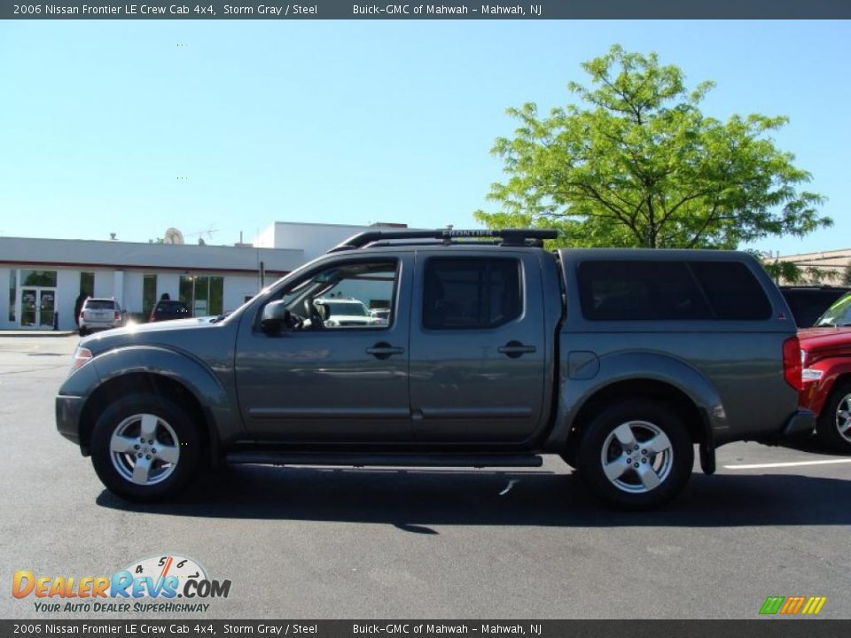 2006 Nissan Frontier LE Crew Cab 4x4 Storm Gray / Steel Photo #11