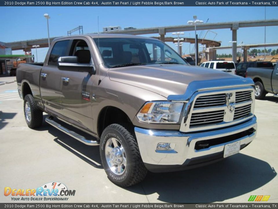 2010 Dodge Ram 2500 Big Horn Edition Crew Cab 4x4 Austin Tan Pearl / Light Pebble Beige/Bark Brown Photo #2