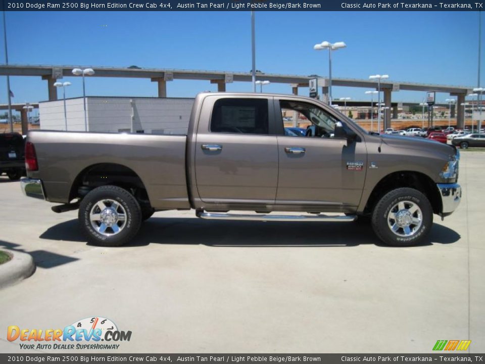 2010 Dodge Ram 2500 Big Horn Edition Crew Cab 4x4 Austin Tan Pearl / Light Pebble Beige/Bark Brown Photo #4