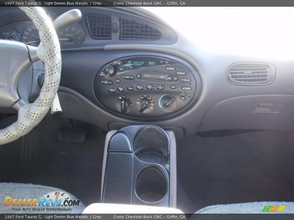 1997 Ford Taurus G Light Denim Blue Metallic / Grey Photo #14