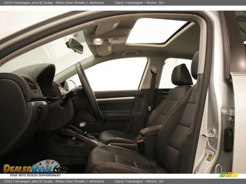 2009 Volkswagen Jetta SE Sedan Reflex Silver Metallic / Anthracite Photo #10