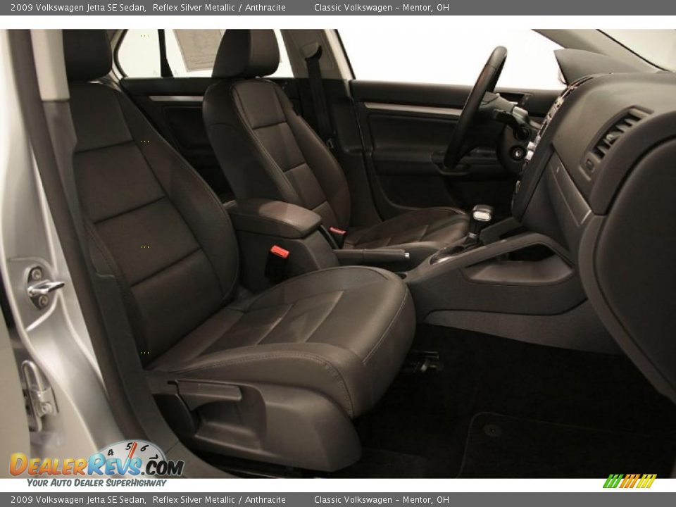 2009 Volkswagen Jetta SE Sedan Reflex Silver Metallic / Anthracite Photo #17