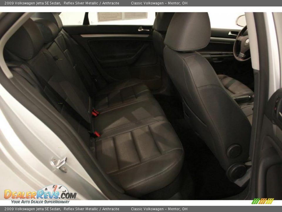 2009 Volkswagen Jetta SE Sedan Reflex Silver Metallic / Anthracite Photo #18