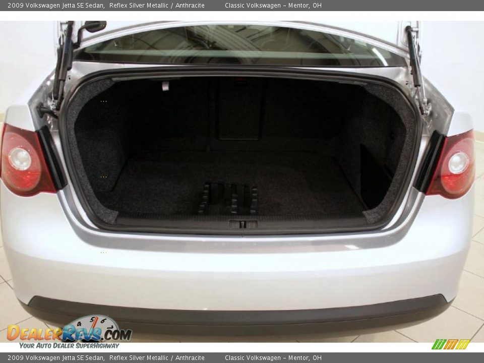2009 Volkswagen Jetta SE Sedan Reflex Silver Metallic / Anthracite Photo #21