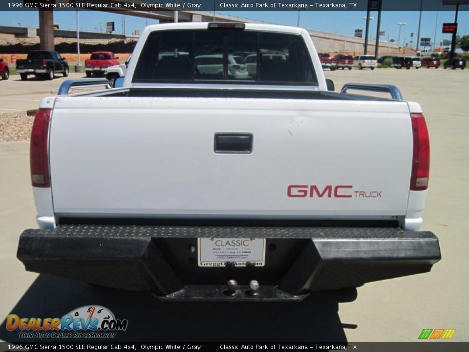 1996 GMC Sierra 1500 SLE Regular Cab 4x4 Olympic White / Gray Photo #6