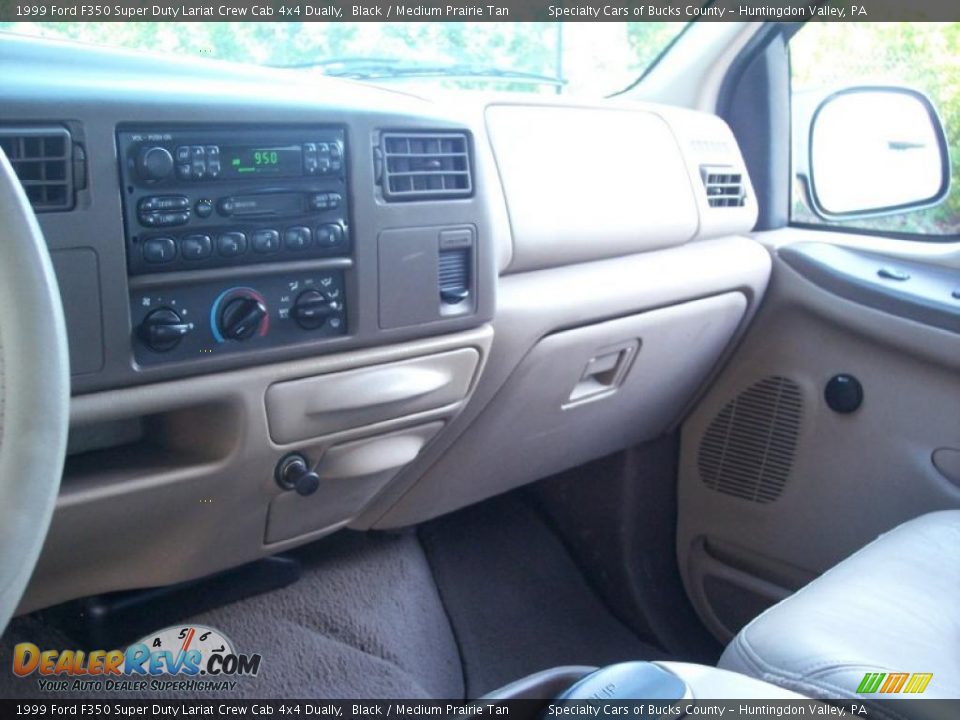 1999 Ford F350 Super Duty Lariat Crew Cab 4x4 Dually Black / Medium Prairie Tan Photo #32