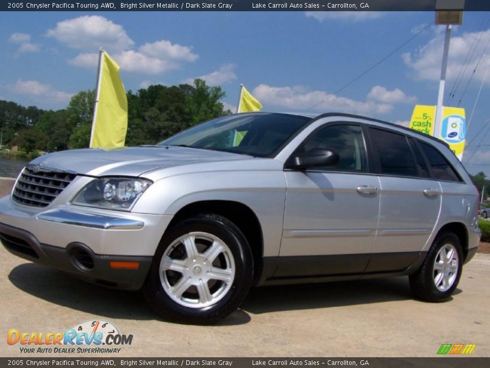 2005 Chrysler Pacifica Touring AWD Bright Silver Metallic / Dark Slate Gray Photo #2
