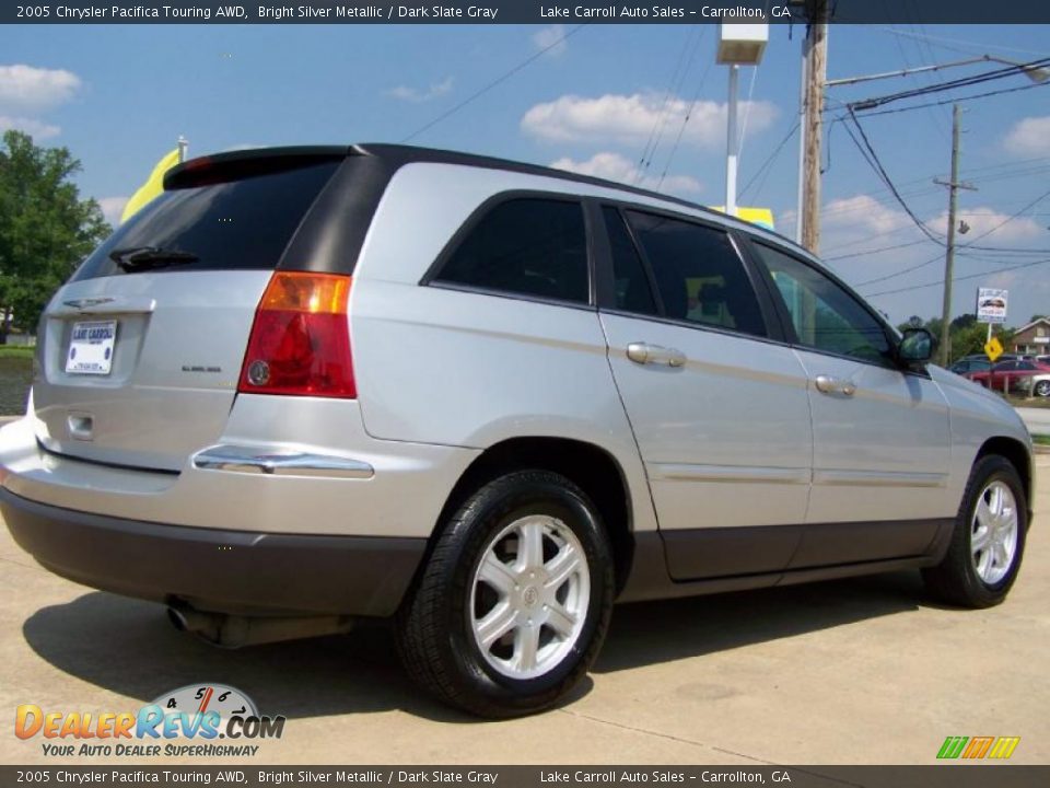 2005 Chrysler Pacifica Touring AWD Bright Silver Metallic / Dark Slate Gray Photo #3