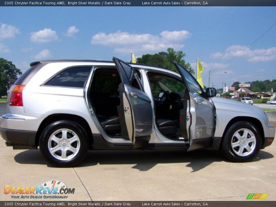 2005 Chrysler Pacifica Touring AWD Bright Silver Metallic / Dark Slate Gray Photo #13