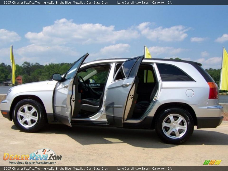 2005 Chrysler Pacifica Touring AWD Bright Silver Metallic / Dark Slate Gray Photo #14