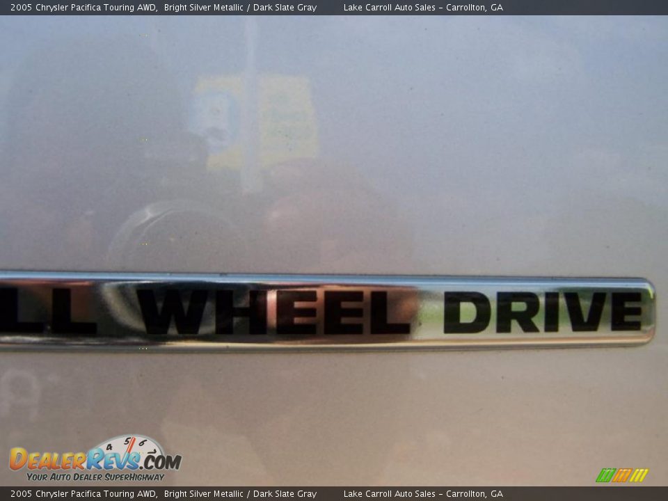 2005 Chrysler Pacifica Touring AWD Bright Silver Metallic / Dark Slate Gray Photo #18