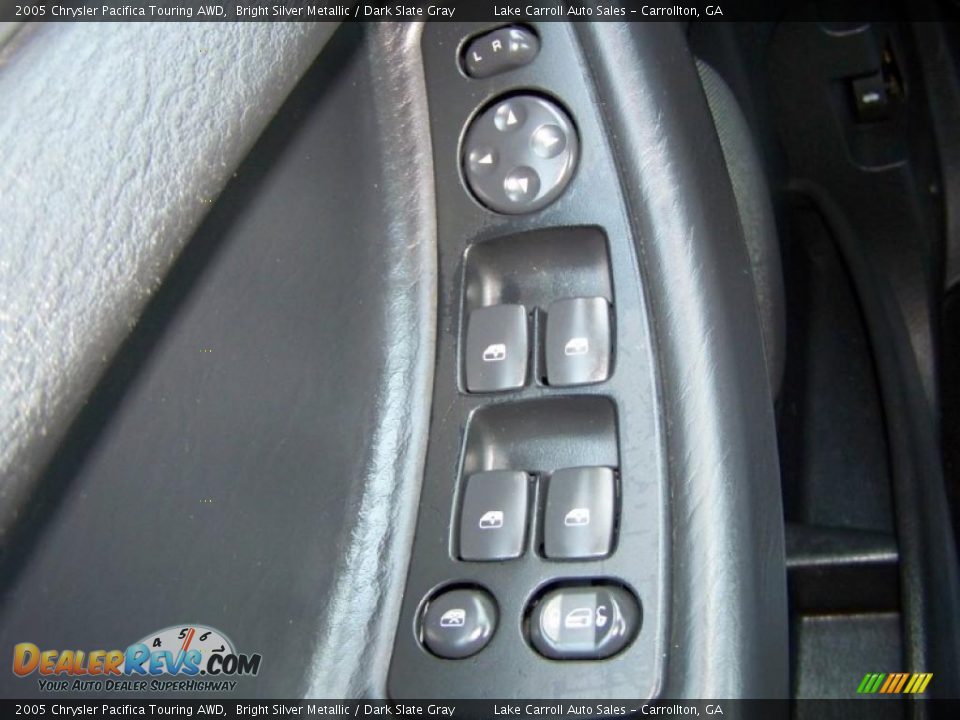 2005 Chrysler Pacifica Touring AWD Bright Silver Metallic / Dark Slate Gray Photo #24