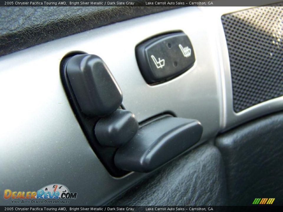 2005 Chrysler Pacifica Touring AWD Bright Silver Metallic / Dark Slate Gray Photo #25