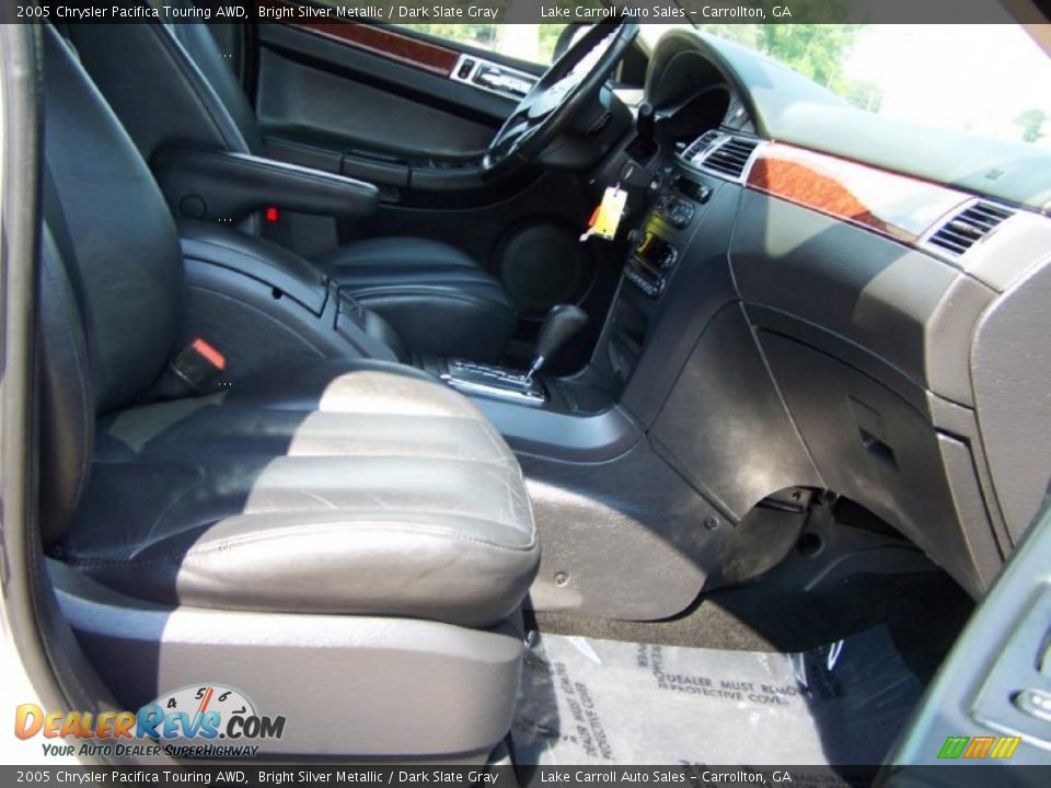 2005 Chrysler Pacifica Touring AWD Bright Silver Metallic / Dark Slate Gray Photo #28