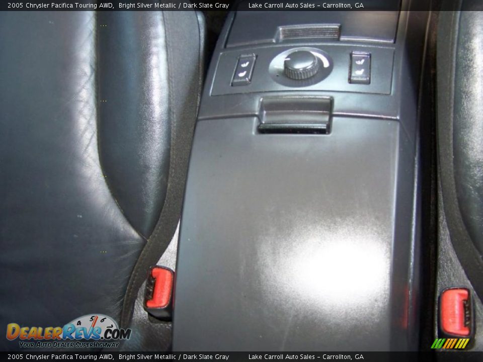 2005 Chrysler Pacifica Touring AWD Bright Silver Metallic / Dark Slate Gray Photo #36