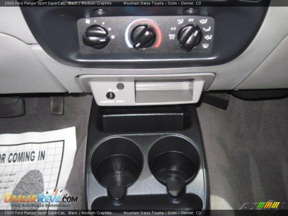 2000 Ford Ranger Sport SuperCab Black / Medium Graphite Photo #17